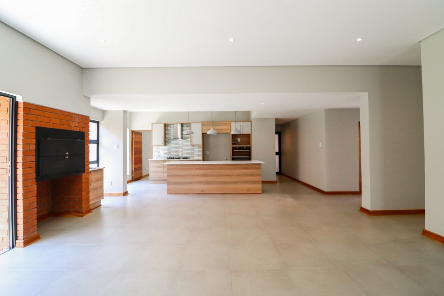 3 Bedroom Property for Sale in Wild Olive Estate Free State